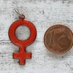 Kettenanhänger Venus Emaille rot 1970er Mode Vintage Planet Geschenk Weiblich