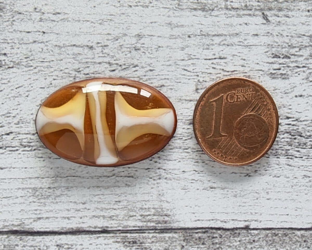 Vintage Emaille Oval bernsteinfarben weiß 1970er Kreativ Upcycling Deko Schmuck – Bild 1
