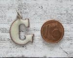 1970er Emaille Vintage Buchstabe Anhänger G weiß Geschenk Retro Name Hippie – Bild 3